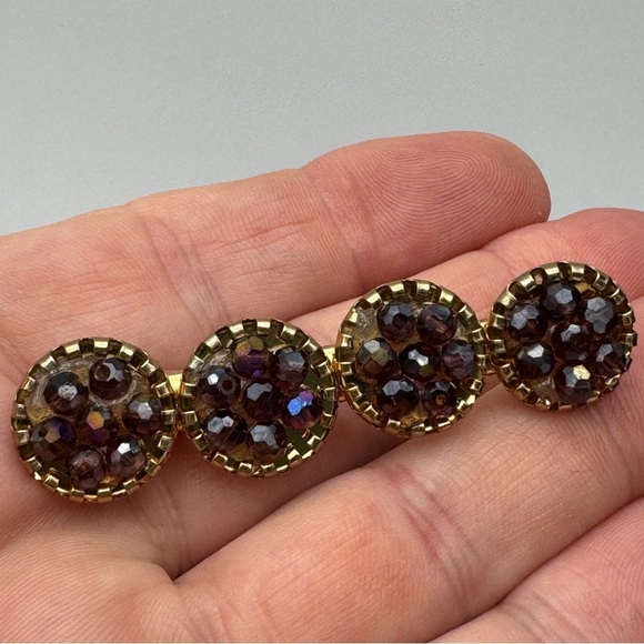 Unbranded Jewelry - Gold Hair Clip • Garnet Red Glass Beads • 2.5”